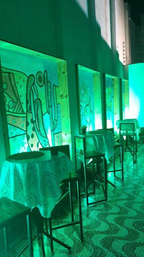 "Le Chat Qui Peche" Hostel A 150 Metros Da Praia De Pajucara Maceió Exteriér fotografie